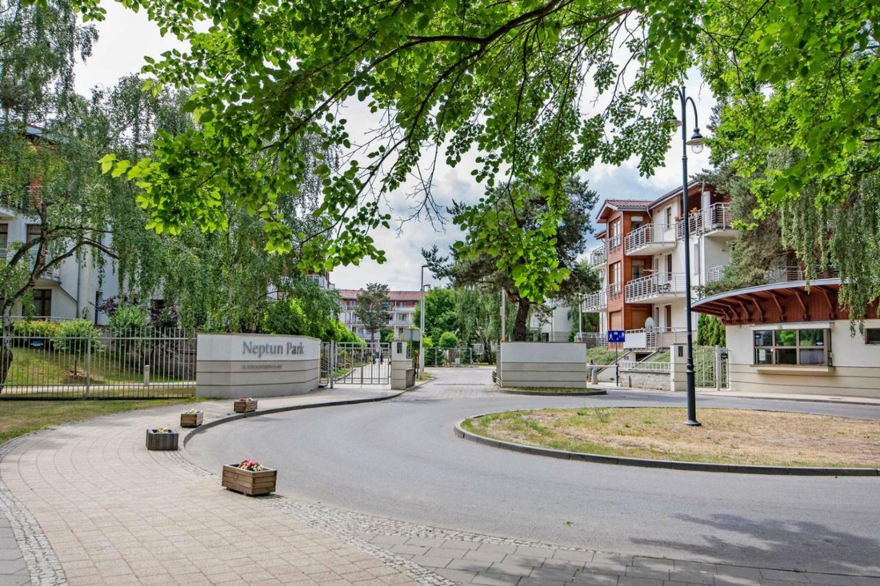Velvet - Neptun Park By Oneapartments グダニスク エクステリア 写真